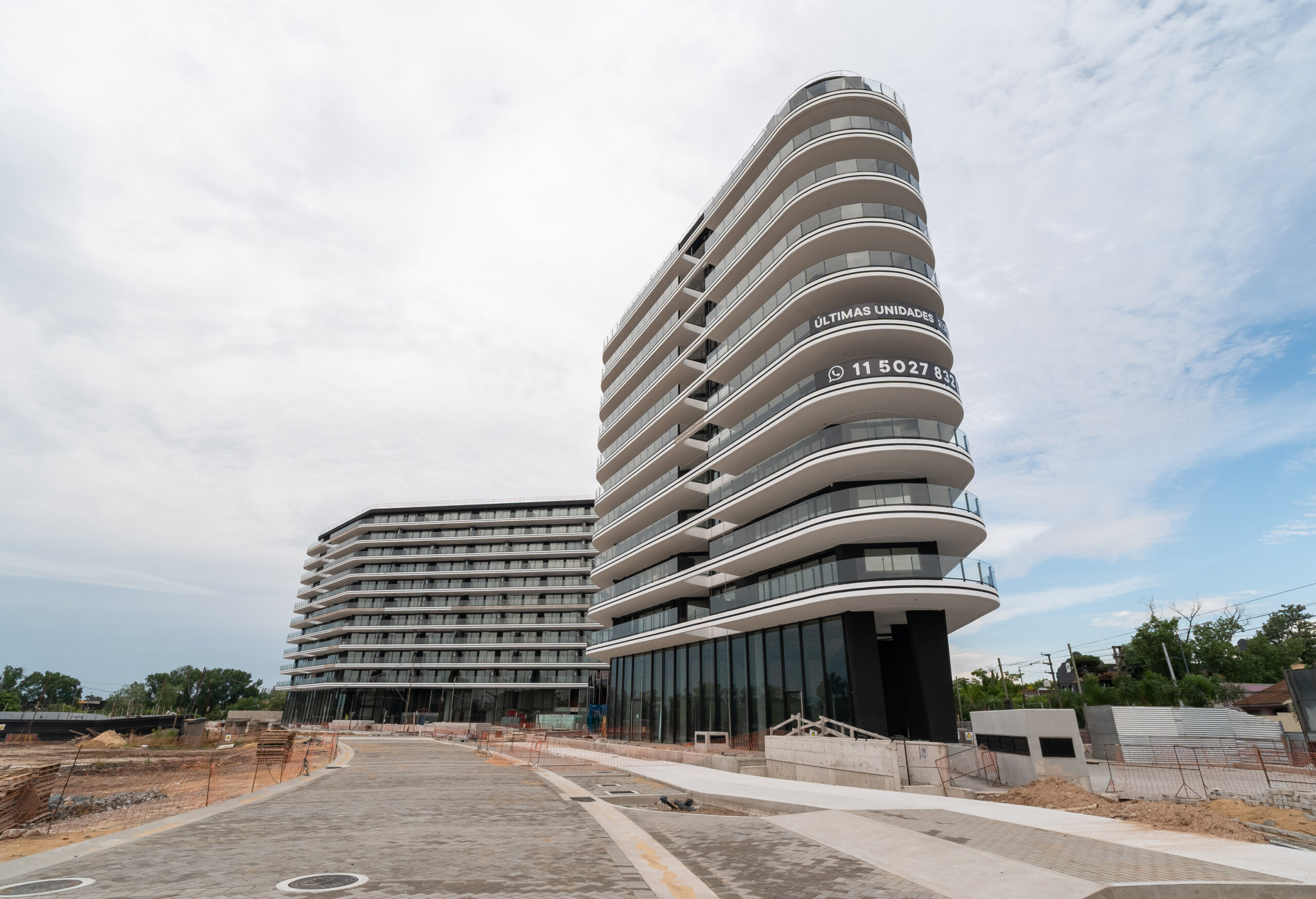 2025-12-11 Bliss I Relevo fotográfico N10-090